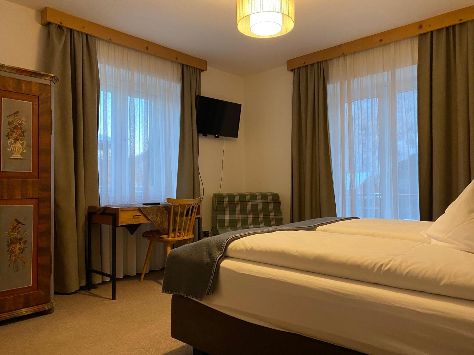 Large Double Room