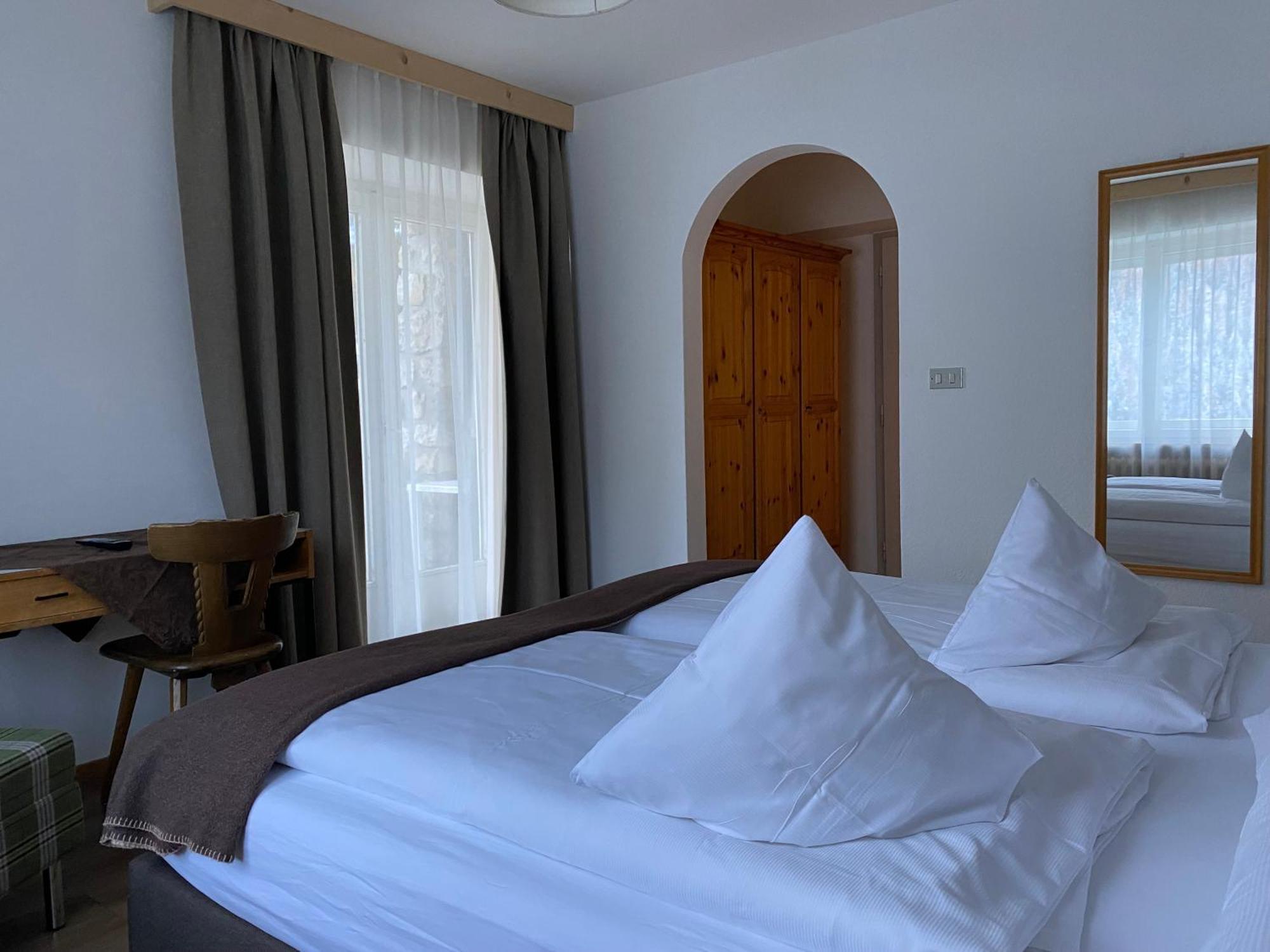 Large Double Room